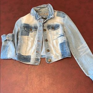 Light washed Cropped jean Jacket